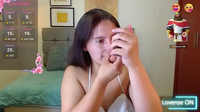 Sharon makelove online show from April 30, 2026, 7:32 pm
