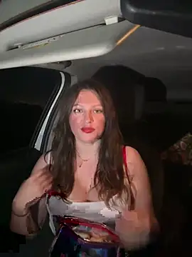 Iris yx online show from April 6, 2026, 7:15 pm