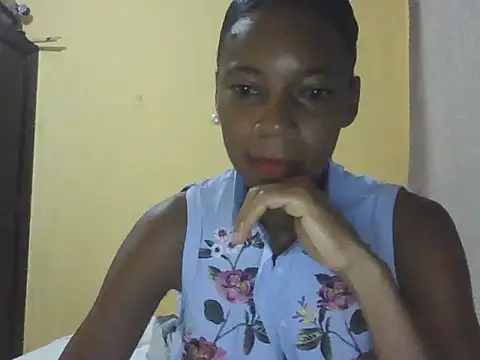 Snapshot of niki301 chatting on April 15, 2026, 12:42 pm niki301 online show from April 15, 2026, 12:42 pm