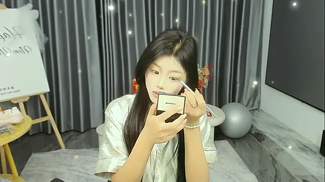 Momolith 616 online show from March 16, 2026, 12:20 pm