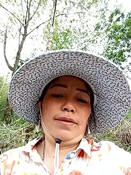 Yellow-pink online show from April 12, 2026, 10:18 am