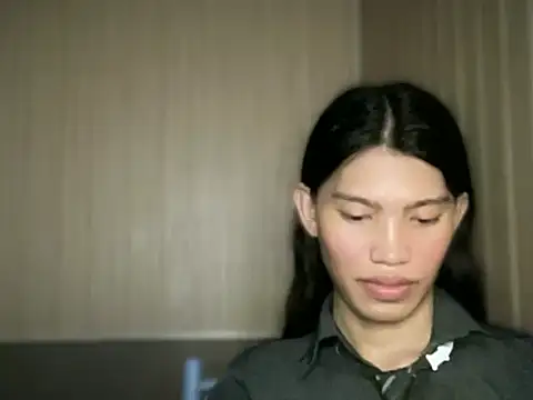 Yourgoddess jayve online show from June 25, 2026, 5:12 am