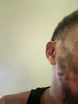 Johnbtte online show from April 22, 2026, 5:03 am