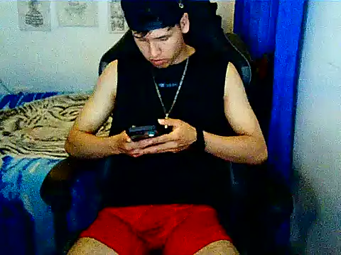 andresito 22 online show from March 26, 2026, 4:22 am