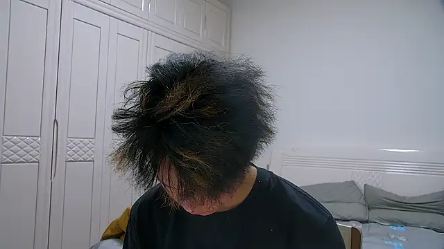 icecream-002 online show from March 14, 2026, 10:21 am