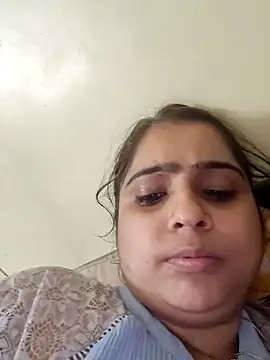 riyasingh9900 online show from March 11, 2026, 7:24 am