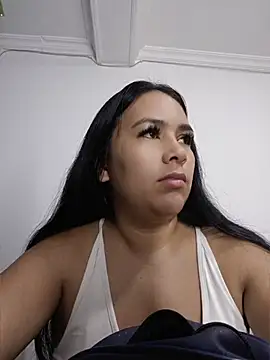 Karla  Morrison online show from May 22, 2026, 2:20 am