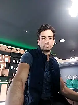 LiL-DRapXXX online show from April 22, 2026, 12:56 pm