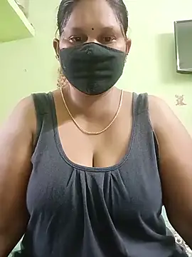 Snapshot of telugutanuja_ chatting on June 20, 2026, 1:10 am telugutanuja online show from June 20, 2026, 1:10 am