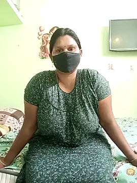 Snapshot of telugutanuja_ chatting on June 6, 2026, 6:35 pm telugutanuja online show from June 6, 2026, 6:35 pm