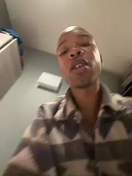 21CottonCandyClouds online show from July 4, 2026, 9:08 pm