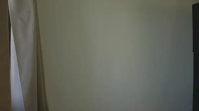 Snapshot of SaltedCaramely chatting on May 5, 2026, 9:12 am SaltedCaramely online show from May 5, 2026, 9:12 am