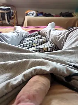 Gaston6666 online show from April 25, 2026, 12:08 pm