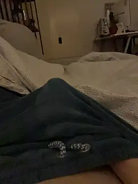 Snapshot of curvedlongdick chatting on March 27, 2026, 5:58 pm curvedlongdick online show from March 27, 2026, 5:58 pm