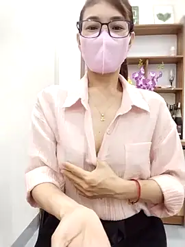 Mai phuong online show from April 21, 2026, 7:26 am