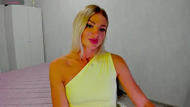 Snapshot of Jasmin-lady chatting on May 11, 2026, 2:45 pm Jasmin-lady online show from May 11, 2026, 2:45 pm