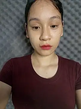 Snapshot of -Hicici- chatting on July 13, 2026, 11:31 am -Hicici- online show from July 13, 2026, 11:31 am