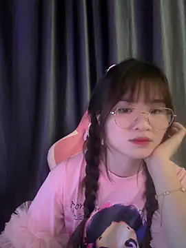Cum-withyou online show from April 30, 2026, 6:31 am
