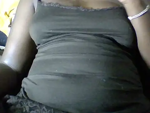 Keamoo online show from March 11, 2026, 6:57 pm