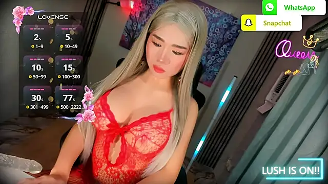 xBigSurpriseLorainex online show from May 16, 2026, 4:39 pm