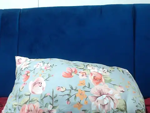 BustyChocx online show from April 3, 2026, 2:01 pm