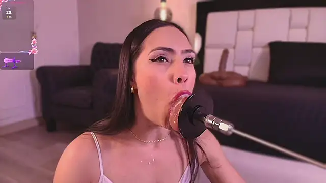 Mia gag  online show from July 12, 2026, 11:33 am
