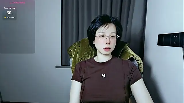 Snapshot of lin_lin_520_520 chatting on May 17, 2026, 3:01 pm lin lin 520 520 online show from May 17, 2026, 3:01 pm