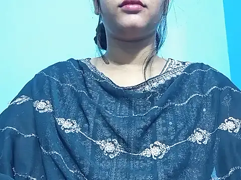 Emma 4433 online show from March 28, 2026, 3:24 pm