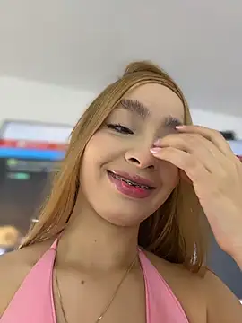 Isabella gaviria online show from March 21, 2026, 10:57 pm