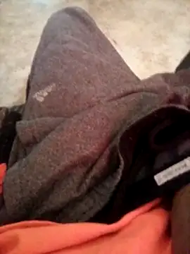 Snapshot of Ang3l_19 chatting on March 22, 2026, 8:43 pm Ang3l 19 online show from March 22, 2026, 8:43 pm