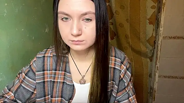 Lollybomb online show from April 20, 2026, 8:54 pm