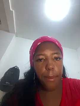 Snapshot of Brenda_hot27 chatting on June 10, 2026, 11:39 pm Brenda hot27 online show from June 10, 2026, 11:39 pm