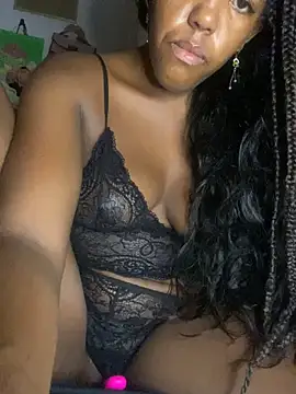 Snapshot of Brenda_hot27 chatting on June 3, 2026, 9:10 am Brenda hot27 online show from June 3, 2026, 9:10 am