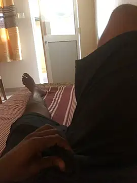 ranga-1984 online show from April 12, 2026, 8:28 am