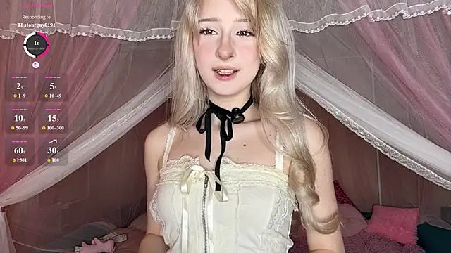 OnlyEva1 online show from July 21, 2026, 9:43 am