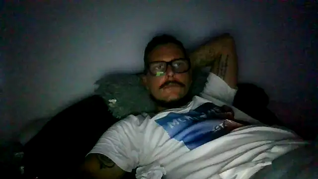 Snapshot of yanick931 chatting on April 2, 2026, 2:52 am yanick931 online show from April 2, 2026, 2:52 am