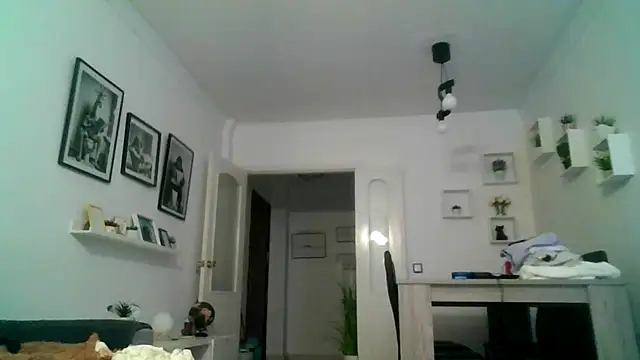 Snapshot of yanick931 chatting on April 14, 2026, 10:59 pm yanick931 online show from April 14, 2026, 10:59 pm