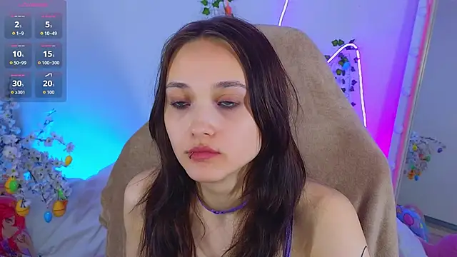 DarcyBlackwood online show from April 7, 2026, 1:40 am