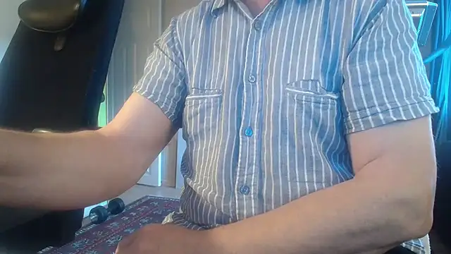 Snapshot of Buggemann chatting on June 21, 2026, 2:39 am Buggemann online show from June 21, 2026, 2:39 am