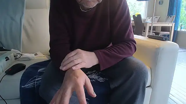 Buggemann online show from June 12, 2026, 3:59 am