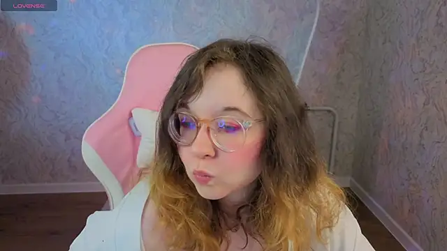 Aleks-caster online show from April 23, 2026, 9:16 am