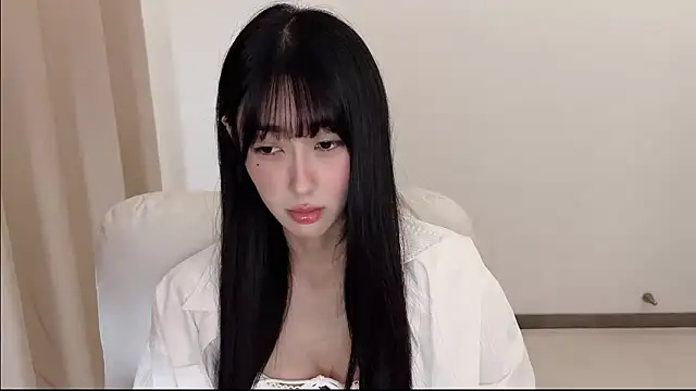 xiaooyee online show from May 15, 2026, 1:31 pm