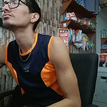 jhosuamoore online show from June 13, 2026, 1:09 pm