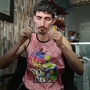 jhosuamoore online show from April 13, 2026, 8:57 pm