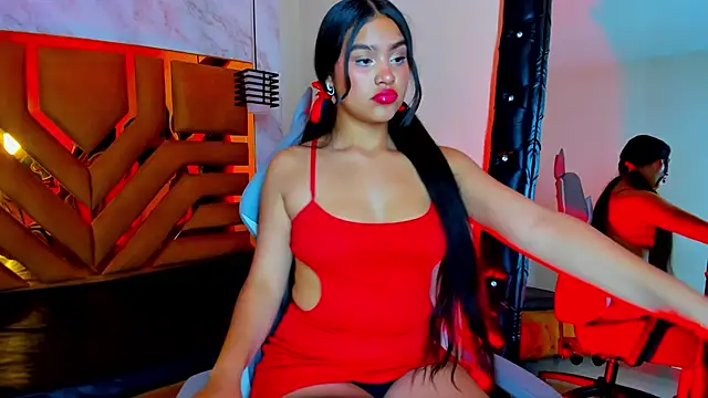 Scaarlett doll online show from March 13, 2026, 4:23 pm