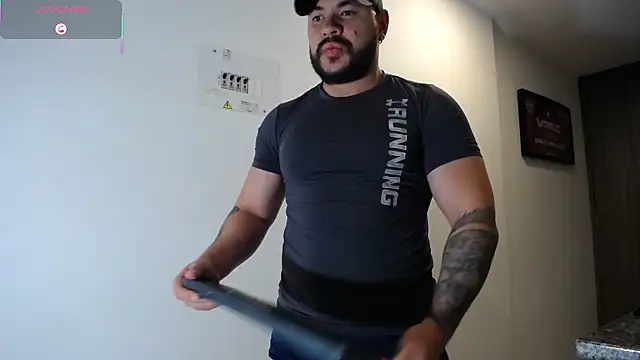 Axel Dominus online show from July 21, 2026, 7:10 am
