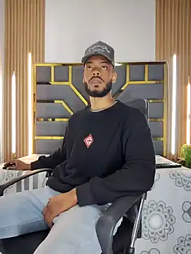 Oliver bigblack cock online show from March 31, 2026, 5:59 pm