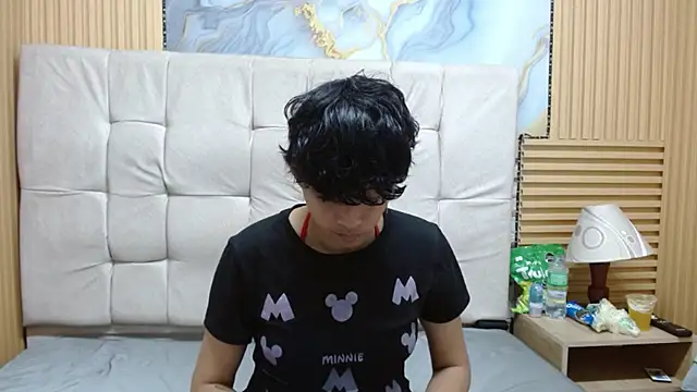 Snapshot of mauren_icarus chatting on April 9, 2026, 7:31 pm mauren icarus online show from April 9, 2026, 7:31 pm