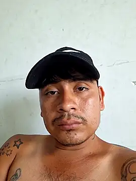 Snapshot of SteveHot444 chatting on March 11, 2026, 7:52 pm SteveHot444 online show from March 11, 2026, 7:52 pm