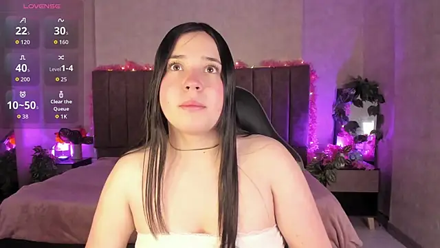 Julieth Caandy online show from July 30, 2026, 11:53 am
